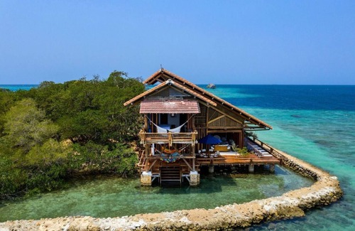 Rosario Islands Villa | Private Island Retreat with Natural Pool & 360° Ocean Views – Near Cartagena