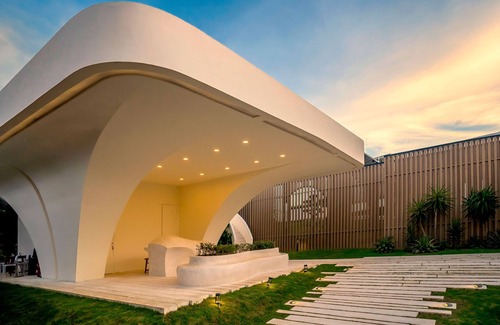 Uluwatu Villa | Private Jet Villa