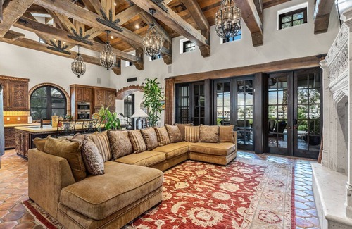Indio Casa | Private Lake Front Spanish Hacienda