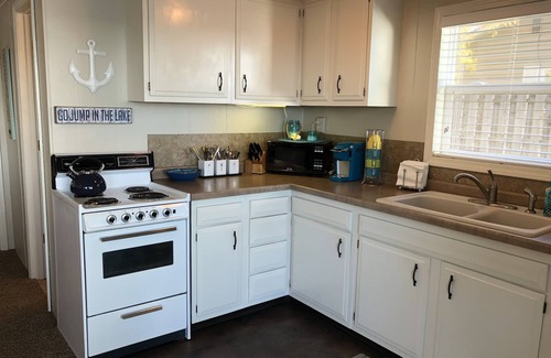 Hamlin County Cabina | Propiedad privada frente al lago con gran patio.