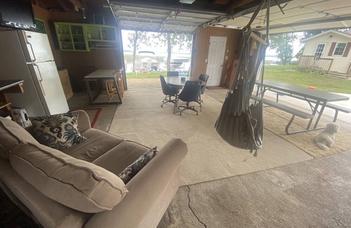 Alexandria Casa | Private lake home with Pontoon on Lake Ida in Alexandria, MN