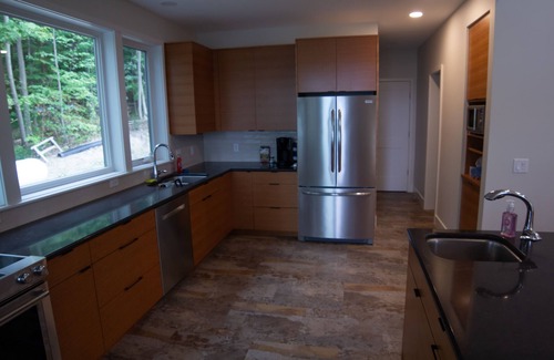 Trumansburg Casa | Private Lake House on Cayuga Lake in wine country near Taughannock Park