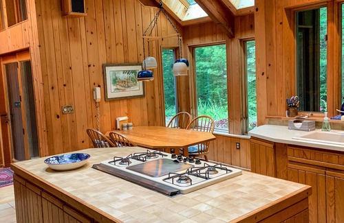 Lake Luzerne-Hadley Casa | Casa privada frente al lago Adirondack