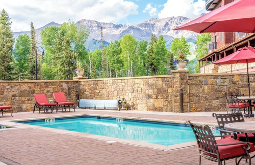 Mountain Village Hotel | Habitación King con cierre económico en Bear Creek Lodge, CO