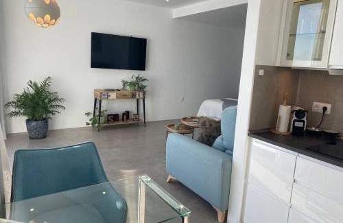 La Asomada Apartamento | private loft-sea views-Jacuzzi