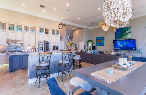 Sarasota Casa | Private Longboat Key House on Water