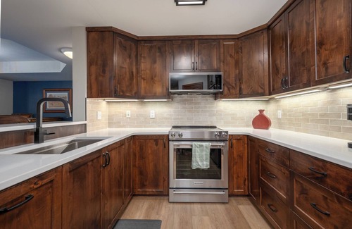 Amery Casa | Private Lower Level Rental on Bear Trap Lake 4 Beds 2 Baths on 6 Acres