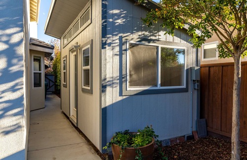 Paso Robles Apartamento | Private lux studio close to all wineries and a 9-minute drive to Sensorio