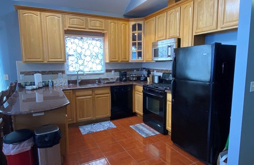 West Side Apartamento | Private luxury apartment/close to NYC/free wifi+parking/