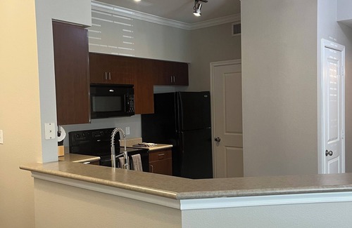 The Colony Apartamento | PRIVATE LUXURY APARTMENT with THE ADVANTAGE OF RESORT-LIKE AMENITIES