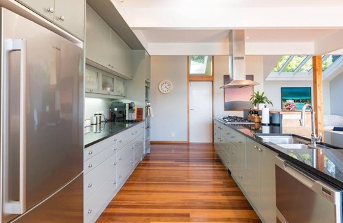 Paihia Villa | Private Luxury in Paihia - with Heated Pool!