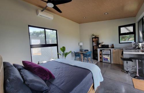 Punta Mango Cabina | Private Mango Surf Studio with WiFi Hot Water and AC