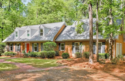 Evans Casa | Private Master's Rental on 3 acres w/pool