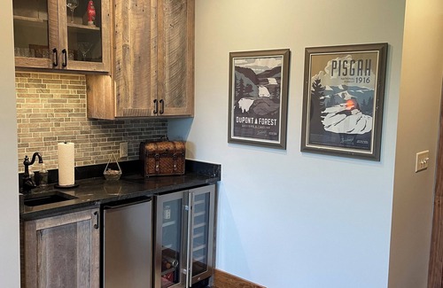 Penrose Casa | Private MNT Escape close to DuPont, Pisgah Forest, Brevard, Hendersonville.