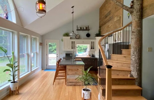 Tremont Casa | Private, modern, minutes from Acadia.