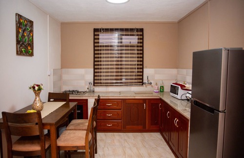 Calebasses Apartamento | Apartamento privado y moderno de 2 dormitorios (perfecto para 4 personas)