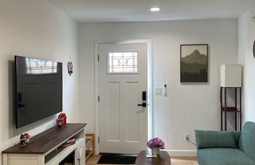 North San Jose Casa | Private Modern Spacious 1B1B 2 beds - Prime Location