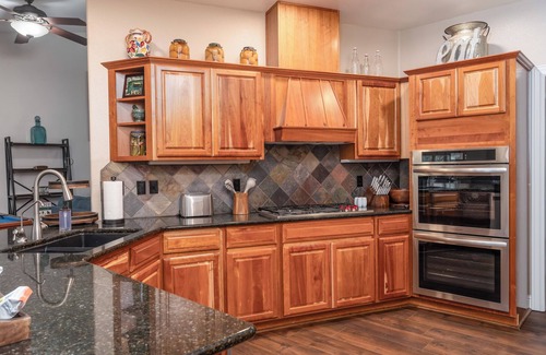 Oakhurst Casa | Private Mountain Retreat in Yosemite/Breathtaking Views/Best Getaway/hot tub!!