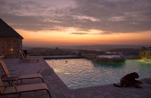 Lakeside Cabaña | Private Mountaintop Pool Retreat