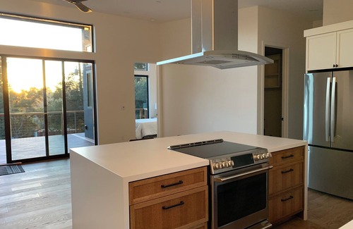 Soquel Casa | Private New Modern Farmhouse 2-bedroom 3 miles from Capitola