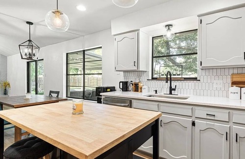 Hewitt Casa | Private Oasis, Great Location, Pet-Friendly with Large Yard & Garage!