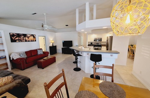 Sebastian Highlands Casa | Private Oasis! Heated Pool, Lanai with Poolside Bathroom, Grill, Mins to Beach!