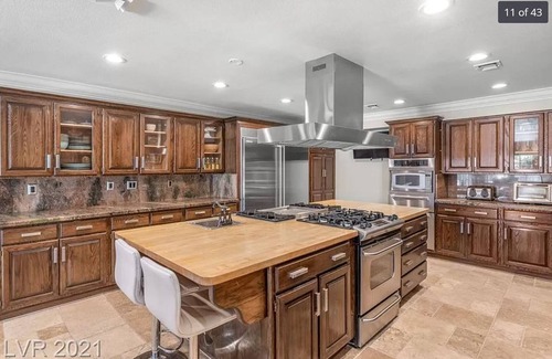 Scotch Eighty Casa | Private Oasis just minutes from the Strip - Monthly rental