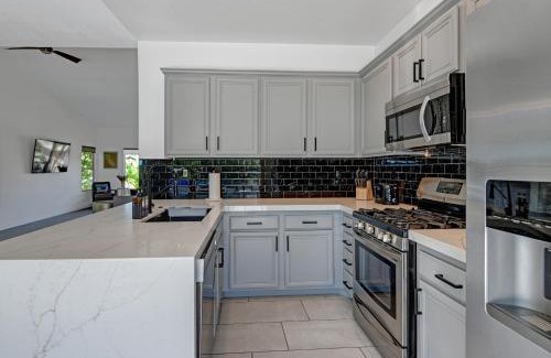 Vista Norte Casa | Private Oasis Palm Springs Mountain Views 5 min to Downtown