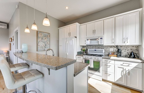 Point Loma Heights Apartamento | Private Ocean Beach Studio w/ Ocean Views!