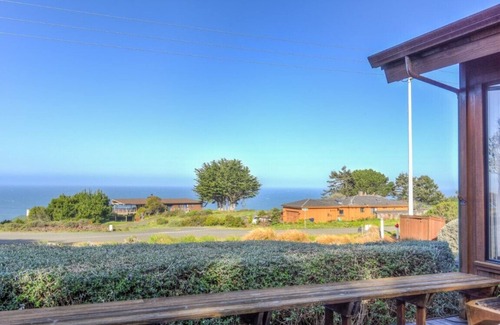 Manchester Casa | Private Ocean View Home with Private Beach Access