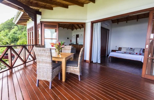 Port Glaud Villa | Private Ocean View Villa 2.nn