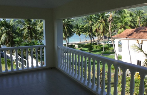 Samana Casa | Paraíso privado frente al mar, gran casa de 5 pisos, 5 baños, 5 pisos