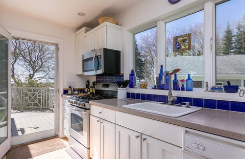Long Island Casa | Private Oceanfront Island Estate - ¡Capacidad para hasta 20!