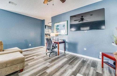 Ono Island Casa | Private Patio & Close to Beach Coastal Cottage