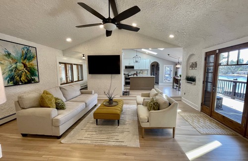 Coventry Casa | Private, Peaceful & Exquisite LAKE FRONT Property w EXPANSIVE HEATED POOL