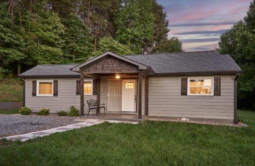 Rutherfordton Casa | Private Peaceful House near Lake Lure Chimney Rock