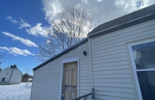 Derry Casa | Private Pet Friendly Single Family Home