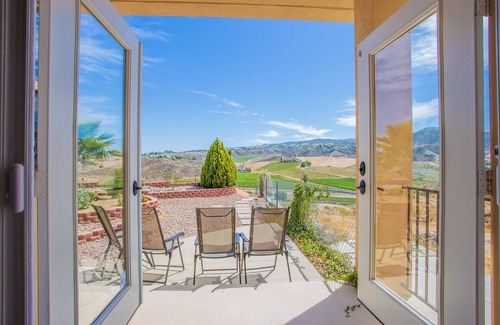 Temecula Casa | Casa de lujo al lado de bodegas con vistas de clase mundial de la región vinícola de Temecula