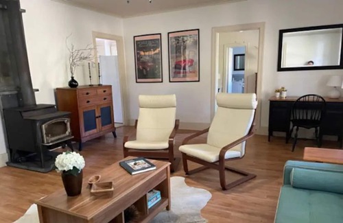 Salinas Cabaña | Private Picturesque Cottage in Carmel Valley