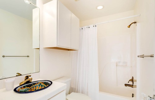 Pirates Beach West Casa | Private Pool, 2 Living Areas, Spacious Interior, Pool Table, Short Walk to Beach