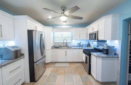 Welches Casa | Private Pool | 3 Mins to Welches Beach | BBQ