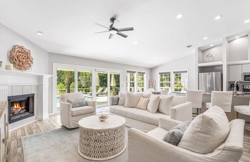 Sugarwood Beach Casa | Private Pool! 3 Adult Bikes! No Stairs! Low-Speed Vehicle! EV Charger! Short Bike Ride to Seaside!