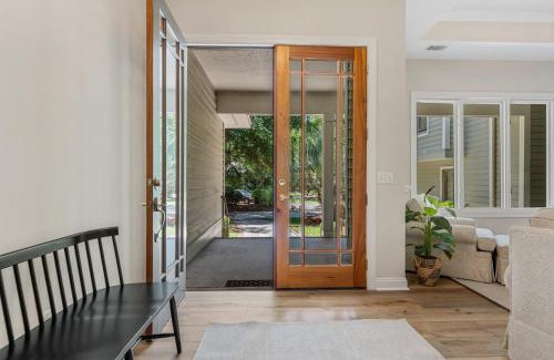 Heritage Woods Casa | Private Pool - 5 Min Bike Ride to Beach - 4 W Garrison Pl