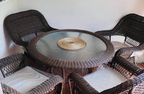 Sunset Crest Condominio | Private Pool access and 1 minute walking distance to the beach.