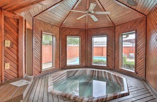 Richardson Casa | Private Pool and Hot Tub Richardson Family Retreat!