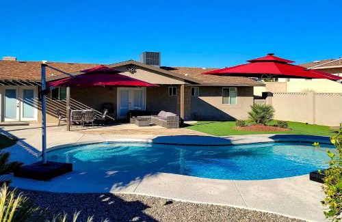 Lake Havasu City Casa | Private Pool and Patio Modern Lake Havasu Home!