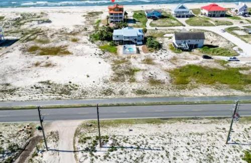 East End Casa | Private Pool Beach Front Sleeps 18 Family home