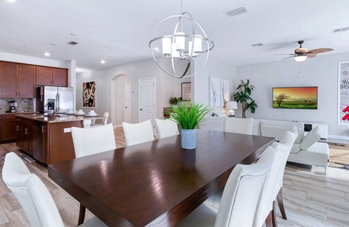 Bay Lake Villa | Private pool/Communal Facilities/themed bedrooms