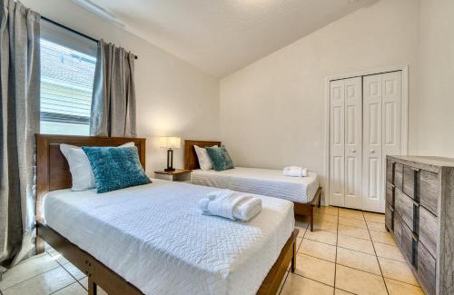 Cumbrian Lakes Casa | Private Pool Getaway Near Theme Parks