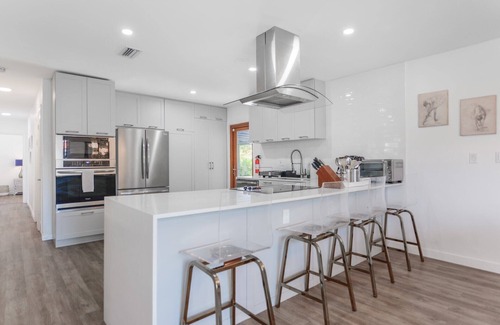 Olympia Heights Casa | Awesome 4 Bedroom House W/Pool @Westchester Miami